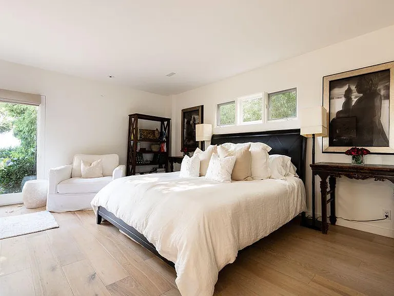 830 Buena Vista Dr — Photo 19