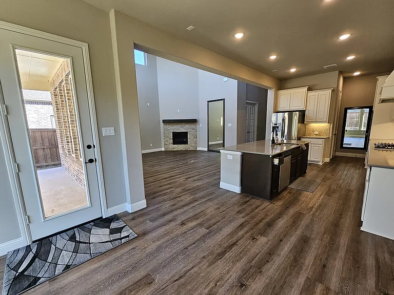 810 Elm Park Dr — Photo 29