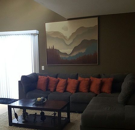 3rd image of 2003 S Campus Ave APT G