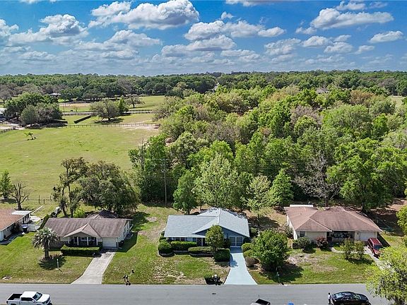 3rd image of 388 W Sugarmaple Ln