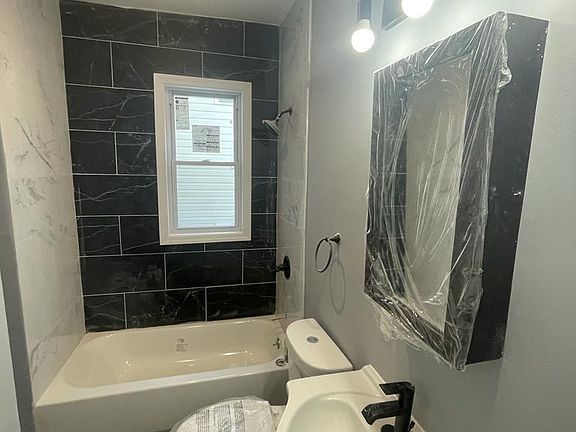 3rd image of 145 Sherman Ave