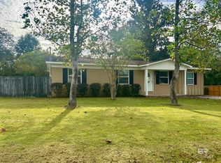 187 Van Hoosen Rd, Flomaton, AL 36441