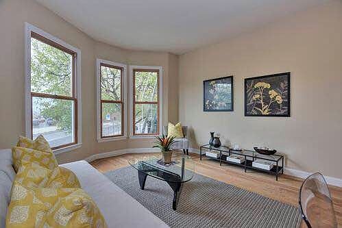 3rd image of 1884 Market St #4