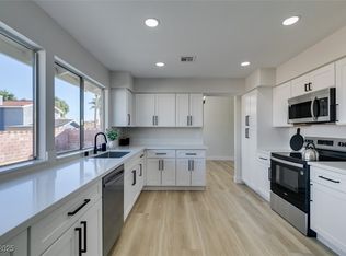 4650 White Rock Dr, Las Vegas, NV 89121