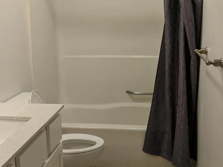 1506 Helmridge Ct — Photo 11