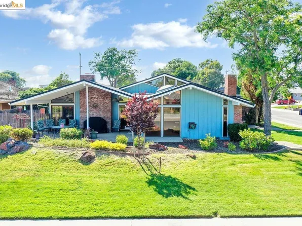 5 Hamilton Ave, Rio Vista, CA 94571