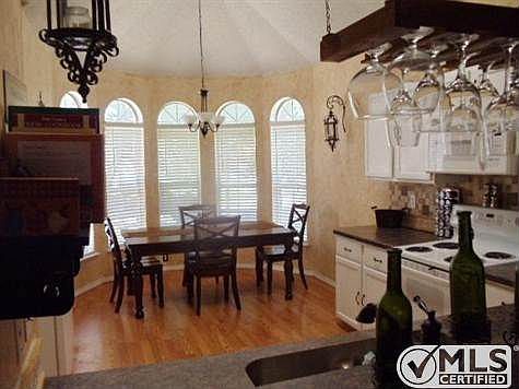 4th image of 4808 Birchbend Ln