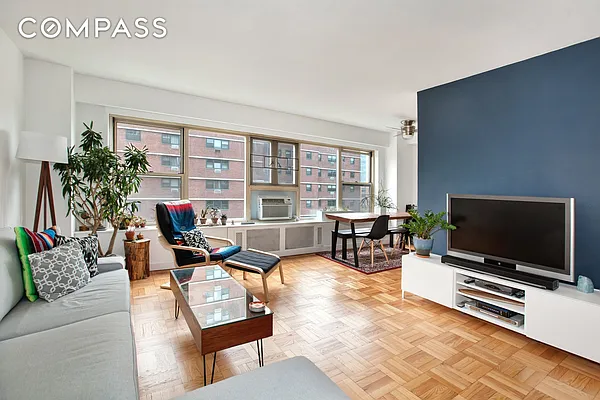 Sold by Compass | media 10