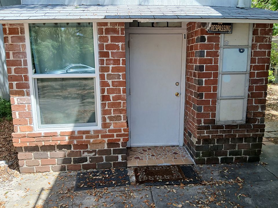2nd image of 236 N Halifax Ave #234