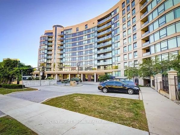 18 Valley Woods Rd, Toronto, ON