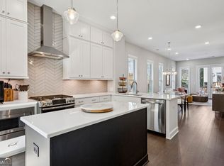 4219 Deming Cir, Sandy Springs, GA 30342