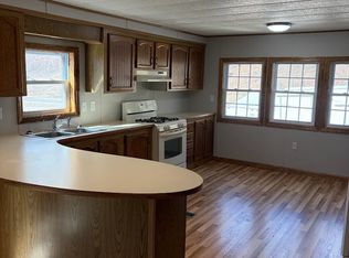 195 Champ Ln, Waterbury, VT 05676