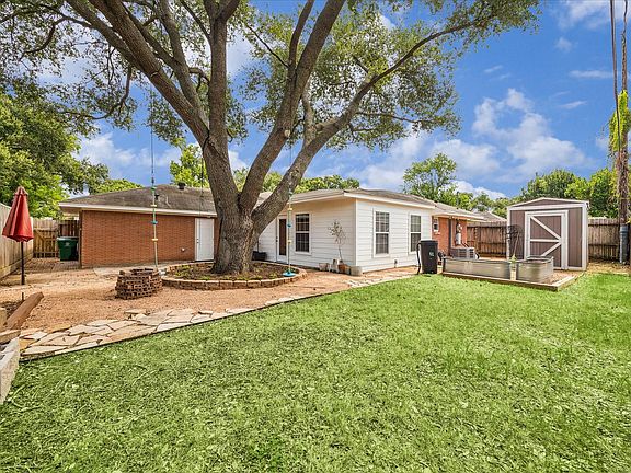 5th image of 2107 Wilde Rock Way