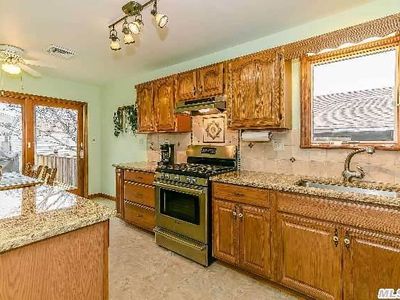 80 Annuskemunnica Rd, Babylon, NY, 11702