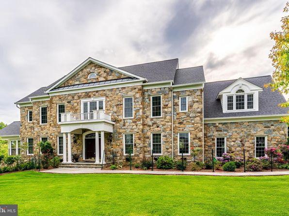17181 Bold Venture Dr, Leesburg, VA 20176