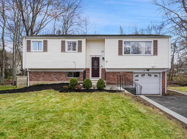 46 Regent Court, Stamford, CT 06907
