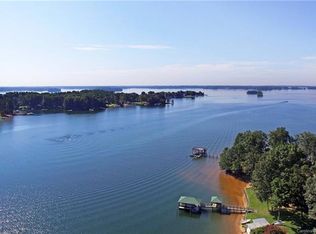 107 Bearcreek Rd #2, Mooresville, NC 28117