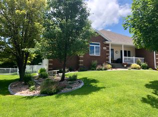 2704 W 44th St, Kearney, NE 68845