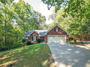 7905 Holyoke Rd, Cumming, GA 30040