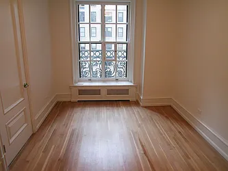 Rented by Verdi Square Realty