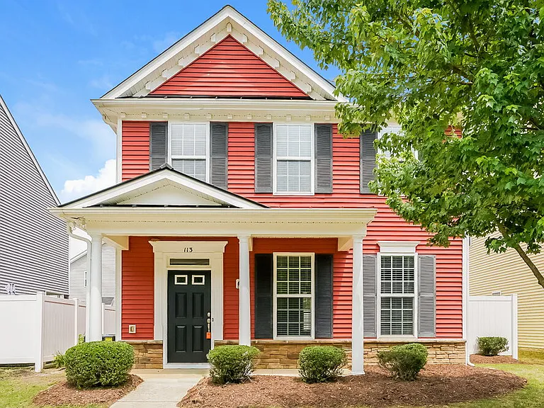 113 Shad Boat Ln — Photo 1