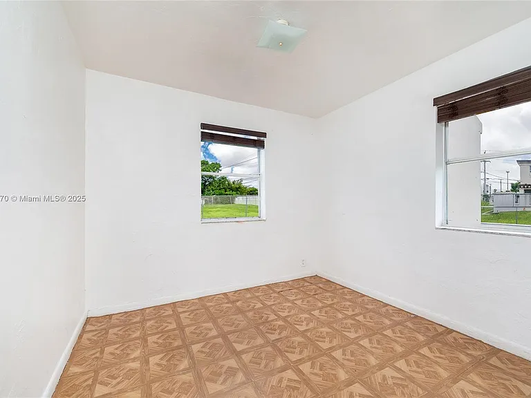 10015 SW 170th Ter #2 — Photo 16