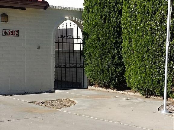 2nd image of 2957 Majestic Terrace Dr #1