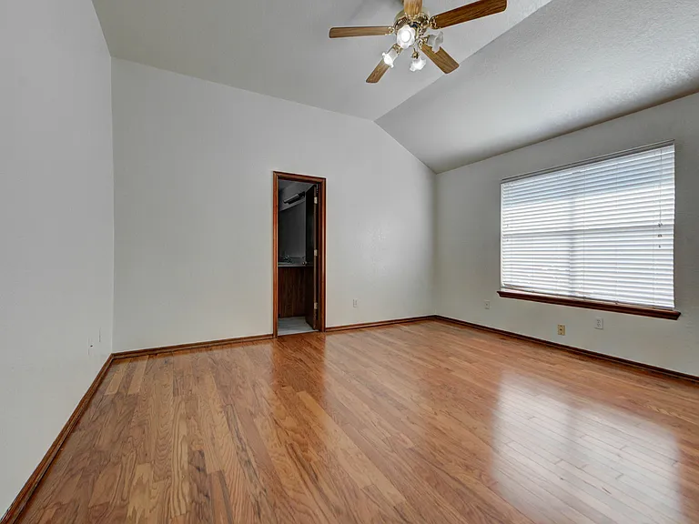 2809 E Lake Dr — Photo 18