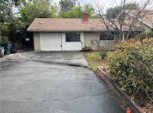 3642 Valencia Hill Dr, Riverside, CA 92507