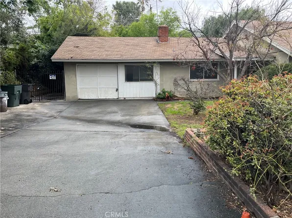 3642 Valencia Hill Dr, Riverside, CA 92507