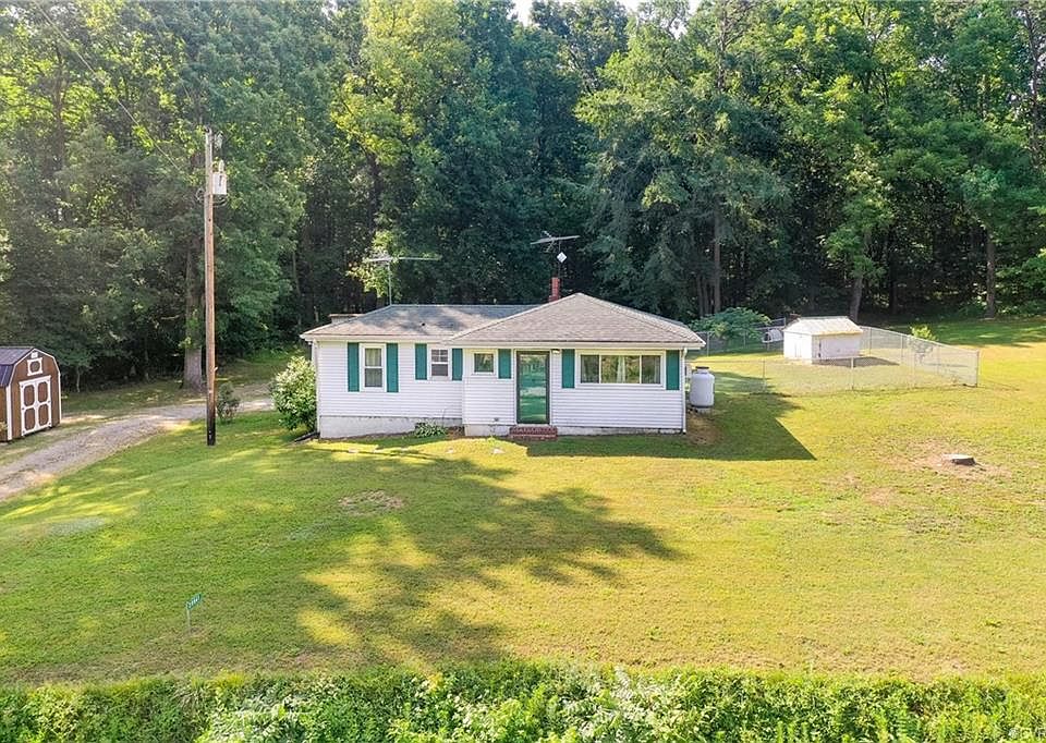 1st image of 20941 Patrick Henry Hwy
