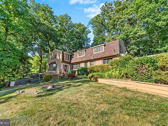 4th image of 5805 Lane Dr