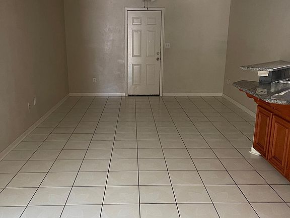 3rd image of 2524 Avenue D #A