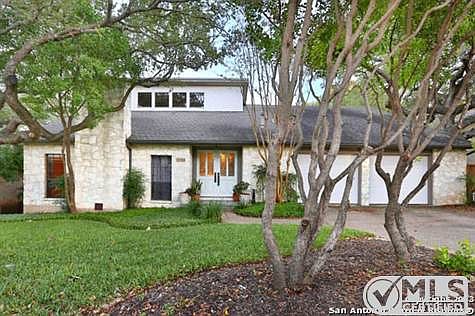 1st image of 13150 Queens Forest St