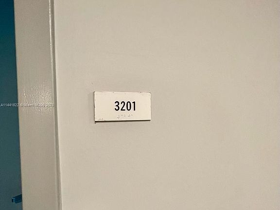 3rd image of 300 S Biscayne Blvd #T-3201