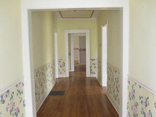 2nd image of 364 Gibbs Ln