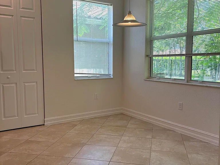 8187 Half Dome Ct — Photo 14