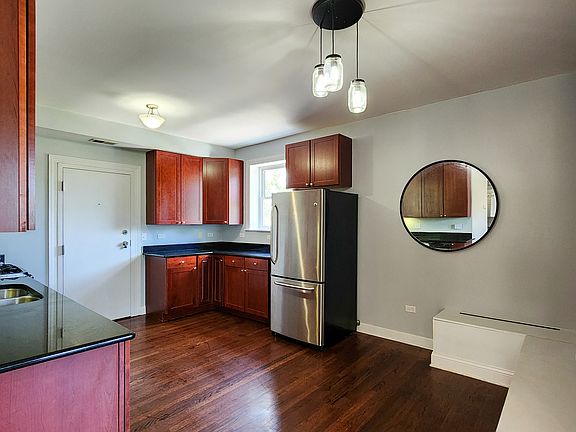 5th image of 5158 N Avers Ave APT 3E