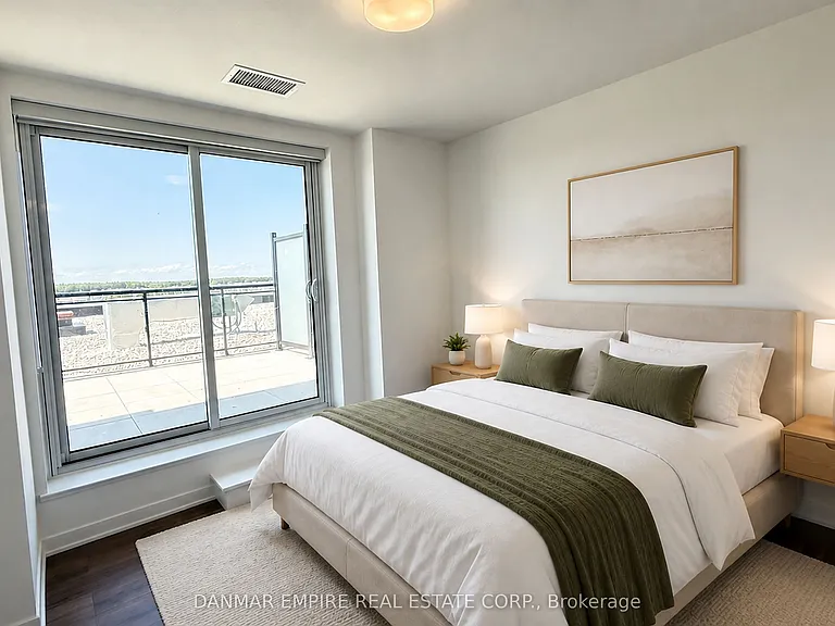 405 Dundas St W #LPH06 — Photo 15