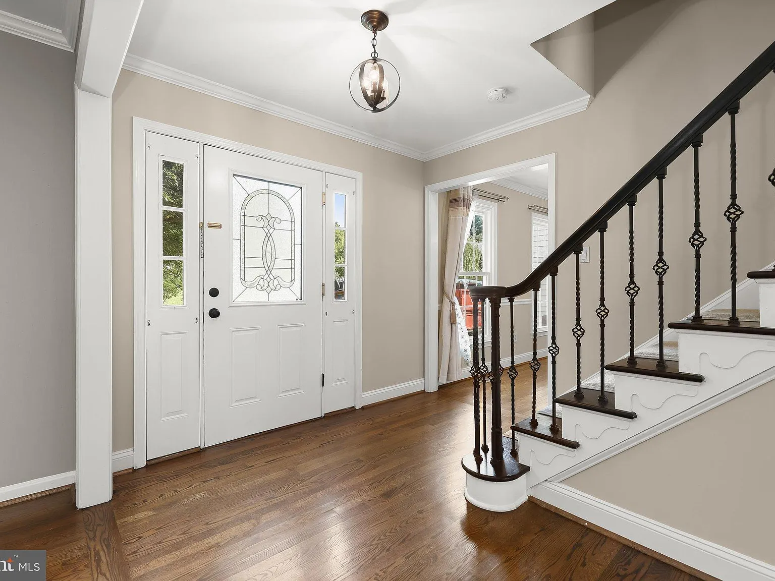 4 bed, 3.5 bath, 3548 sqft, $4,500 — Photo 3