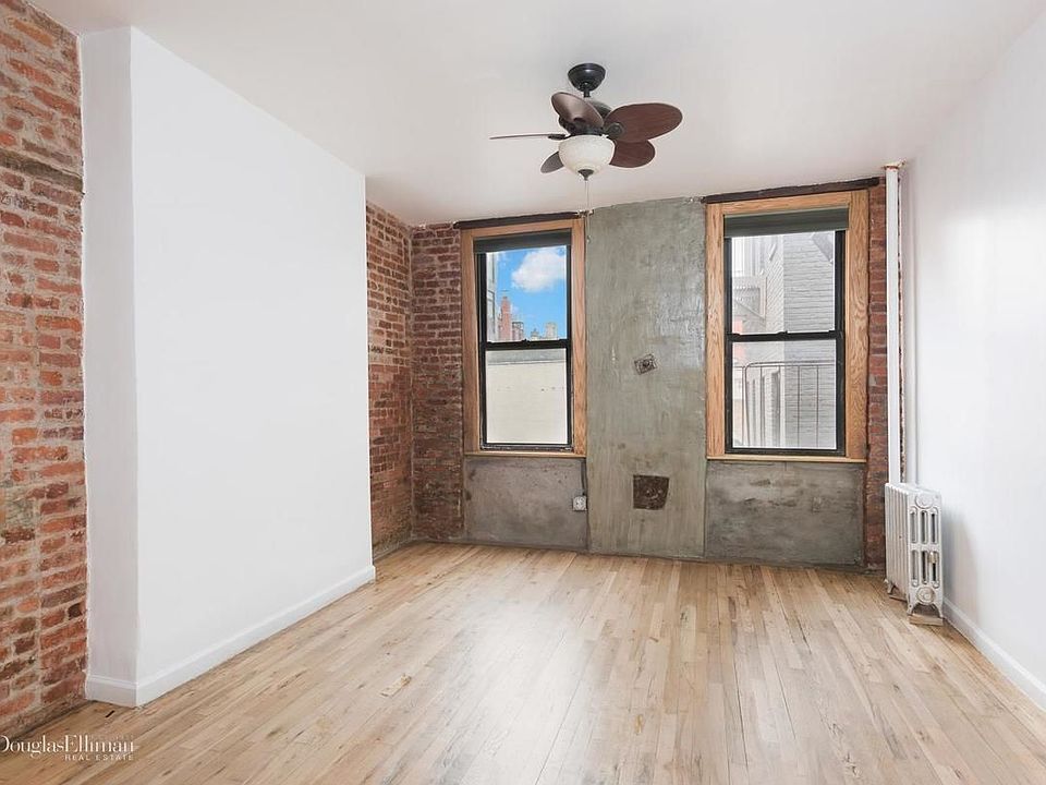 1st image of 172 Delancey St APT 4A