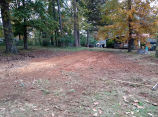 1978 Cartwright Dr, Kernersville, NC 27284