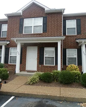 324 Stewarts Landing Cir — Photo 1
