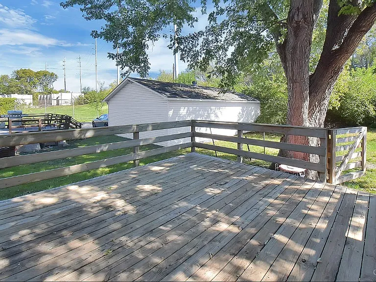 6148 Cedar Ave — Photo 20