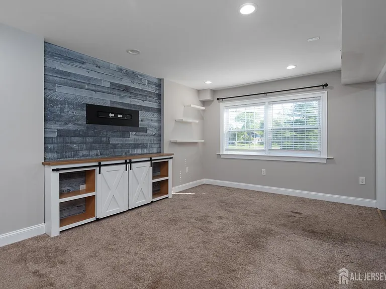65 Hastings Rd — Photo 14