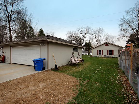 2nd image of 27459 340th Ave