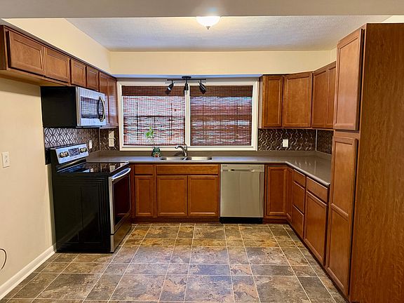 2nd image of 5714 Sherborne Dr