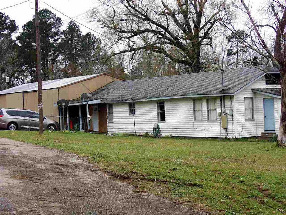 1st image of 8977 County Road 136 N