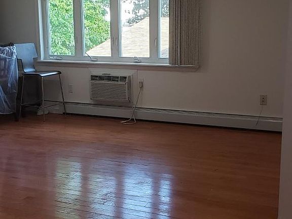 3rd image of 6457 231st St Floor 2