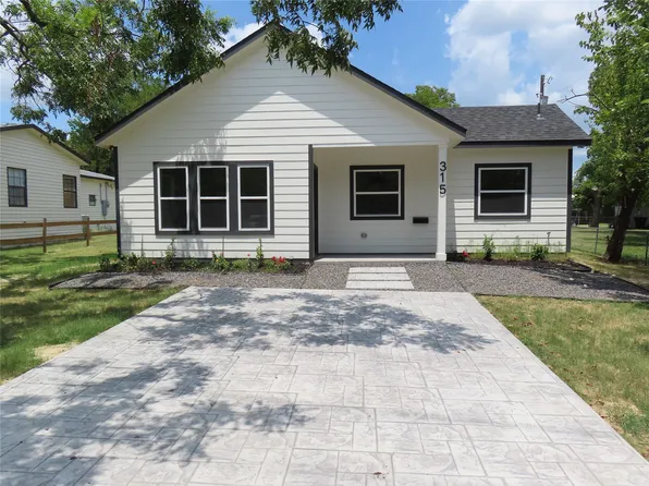 315 E Orville St, Wills Pt, TX 75169